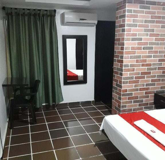 Hotel Valle De Beraca