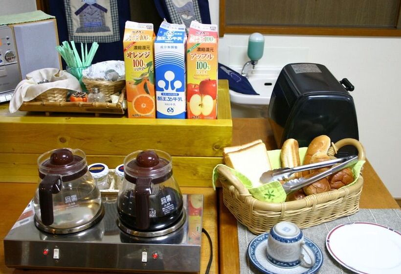 Youth Guest House Atoma   Hostel