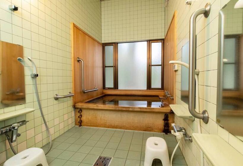 Youth Guest House Atoma   Hostel