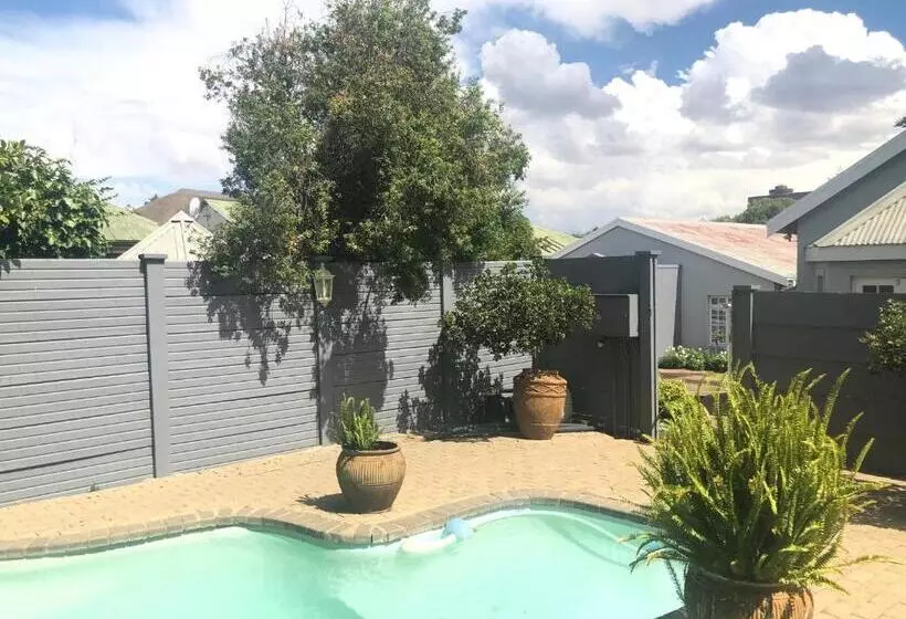Acacia Westdene B&b