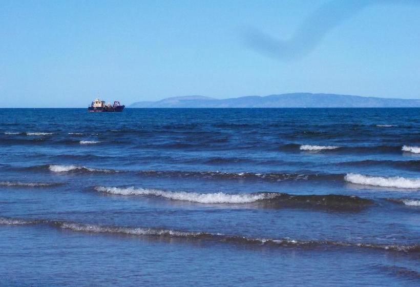 مبيت وإفطار 1 Bayview