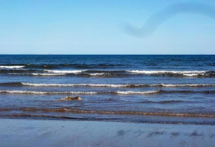 مبيت وإفطار 1 Bayview