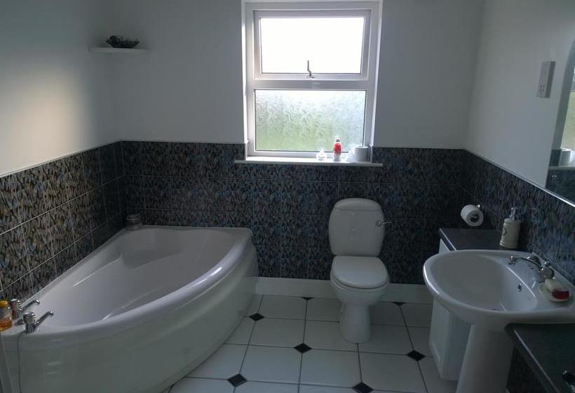 مبيت وإفطار 1 Bayview