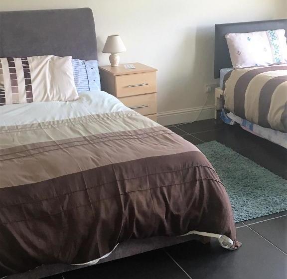 مبيت وإفطار 1 Bayview