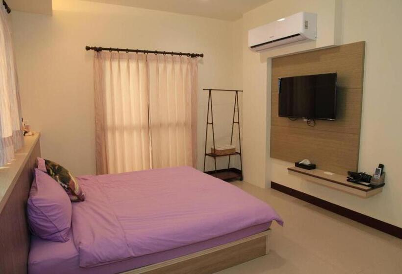 تختخواب و صبحانه Ann Home