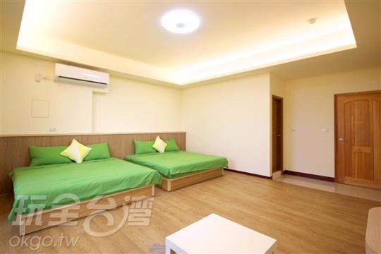 تختخواب و صبحانه Ann Home