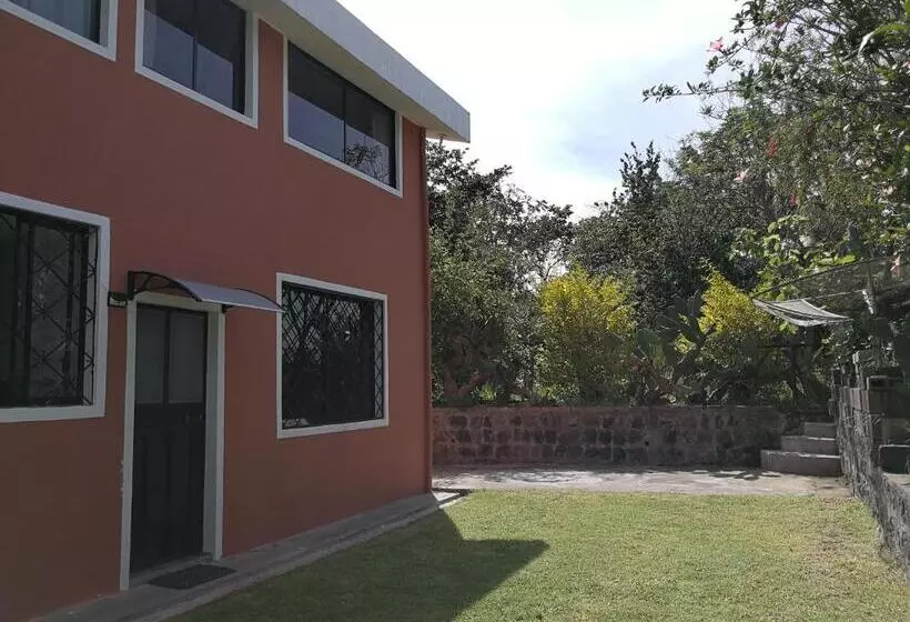 Bed & Breakfast Chapelet Hostal