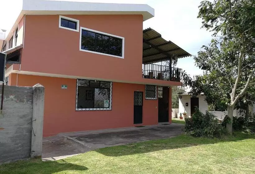 Bed & Breakfast Chapelet Hostal