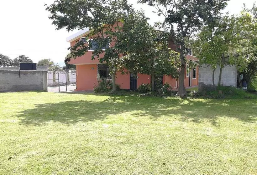 Bed & Breakfast Chapelet Hostal