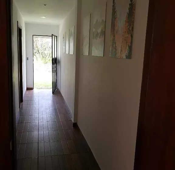 Bed & Breakfast Chapelet Hostal
