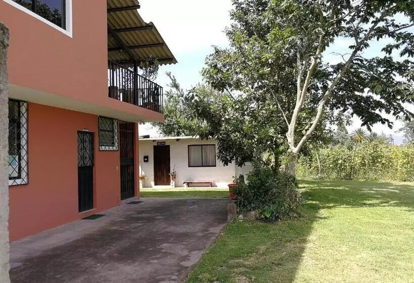 Bed & Breakfast Chapelet Hostal