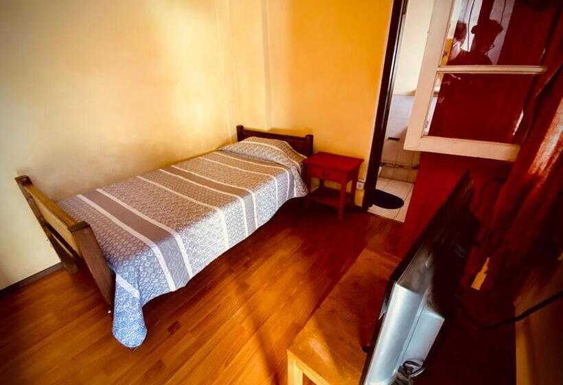 مبيت وإفطار Residencial Italiana