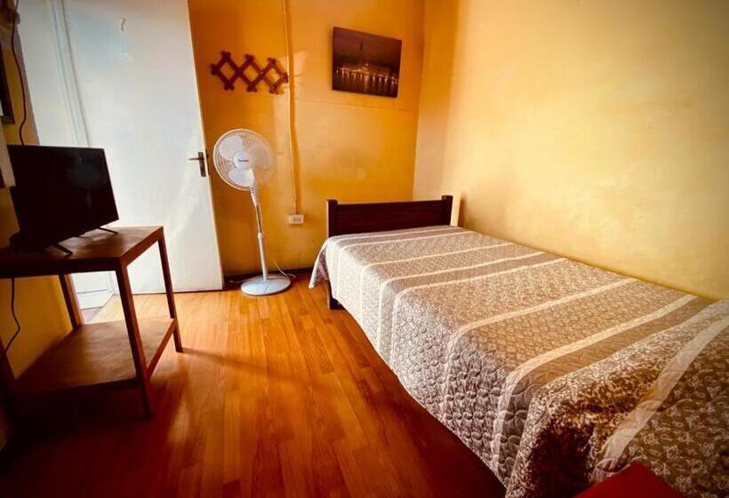 مبيت وإفطار Residencial Italiana