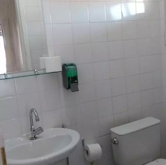 Aamiaismajoitus (B&B) Rio Ecotur