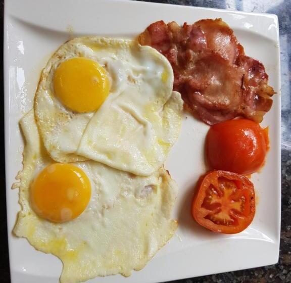 민박 Sibsons House