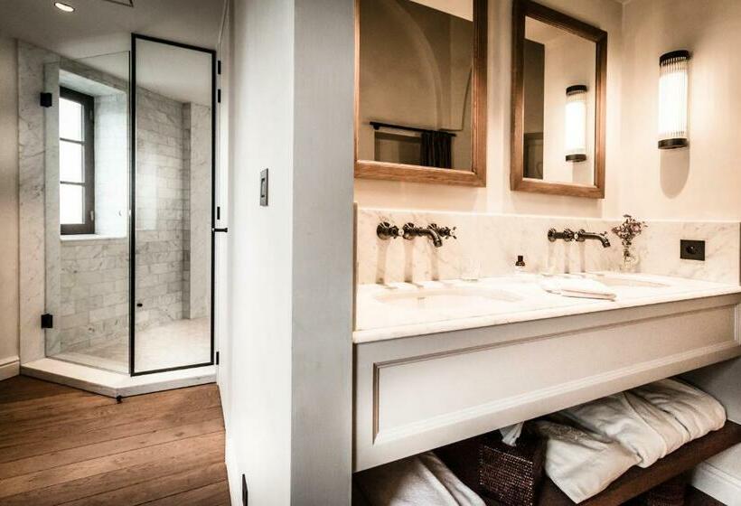 בית מלון כפרי 1898 The Post