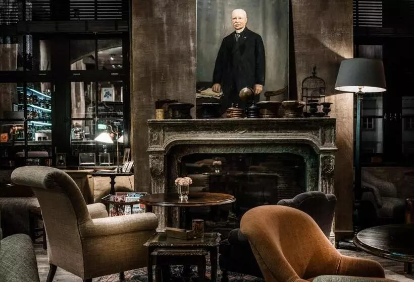 هتل 1898 The Post
