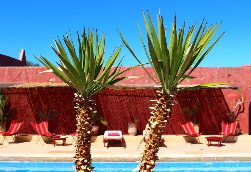 호텔 De Charme Les 3 Chameaux 4 étoiles