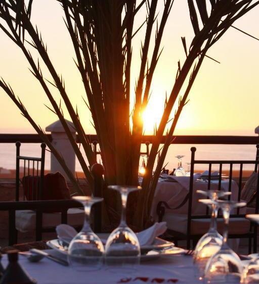 호텔 De Charme Les 3 Chameaux 4 étoiles