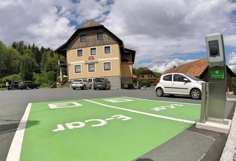 ホテル Gasthof Herlwirt