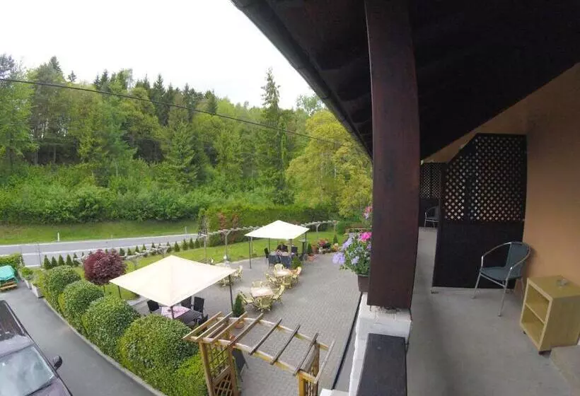 ホテル Gasthof Herlwirt