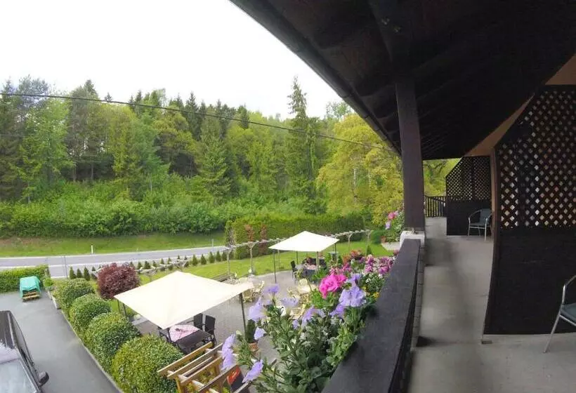 ホテル Gasthof Herlwirt