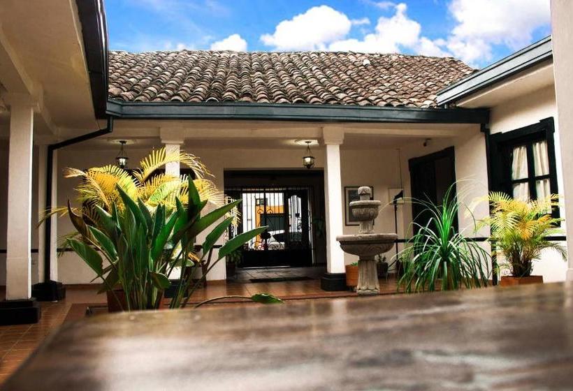 בית מלון כפרי Los Portales Inn