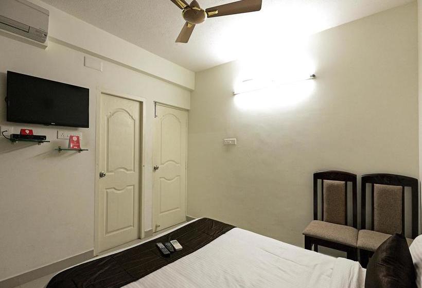 호텔 Oyo Rooms Ambattur Estate Road Behind Spartan School