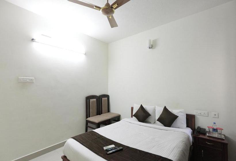 호텔 Oyo Rooms Ambattur Estate Road Behind Spartan School