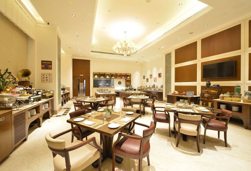 فندق Ramada Plaza Chennai