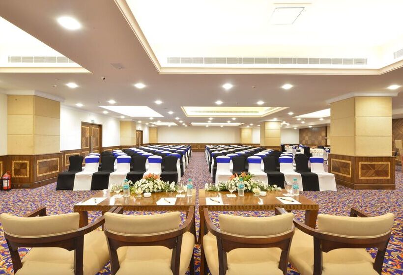 فندق Ramada Plaza Chennai