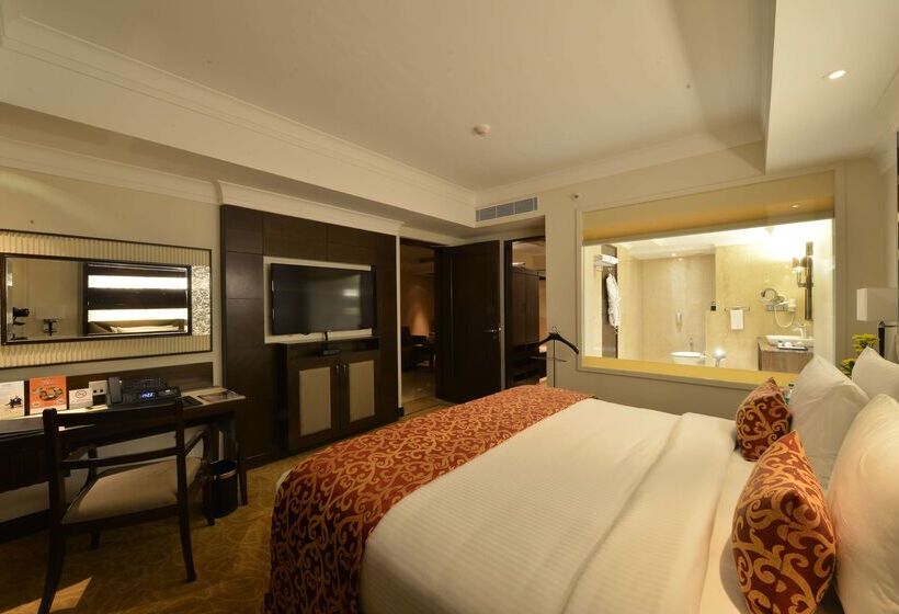 فندق Ramada Plaza Chennai