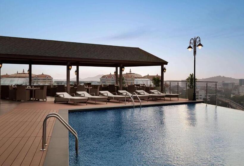 فندق Ramada Plaza Chennai