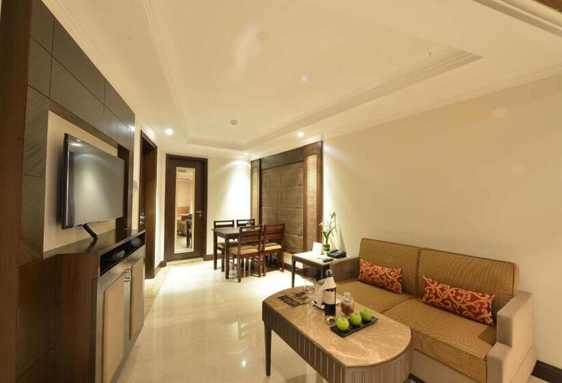 فندق Ramada Plaza Chennai