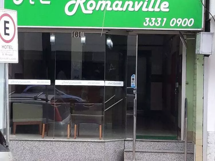 هتل Romanville