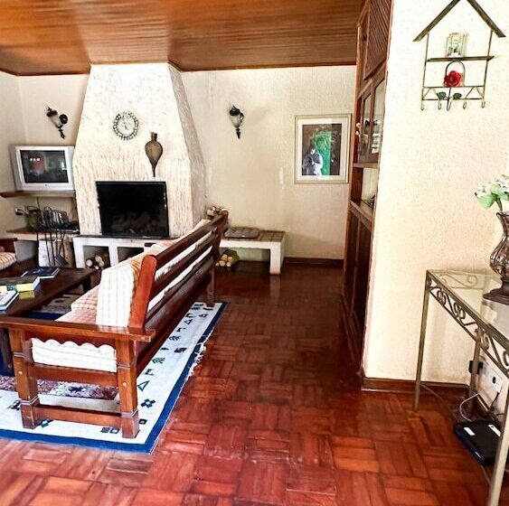 هتل Pousada Casa Dantonia