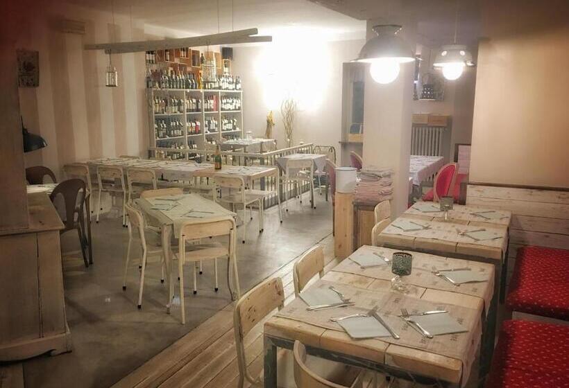 مبيت وإفطار Cantina Del Convento Maison