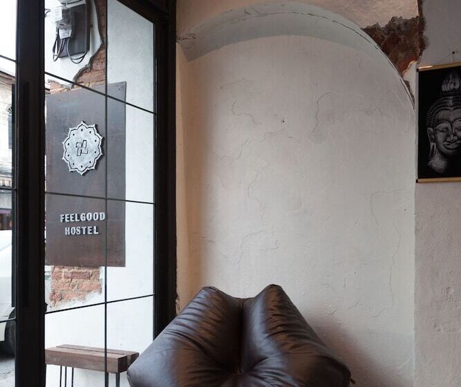 Feel Good Hostel