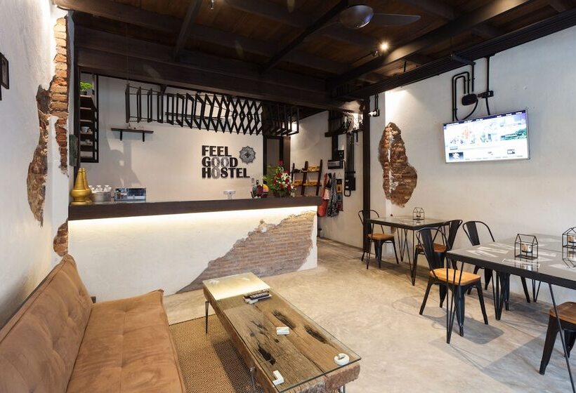 Feel Good Hostel