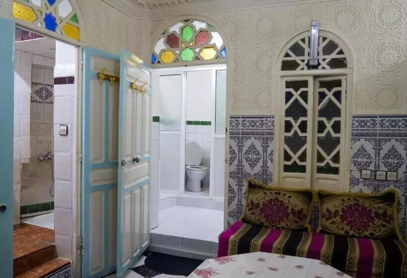 Hostel Aline
