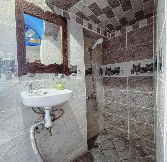 Hostel Aline