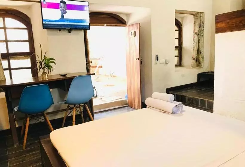 Hotelli Cafe Central