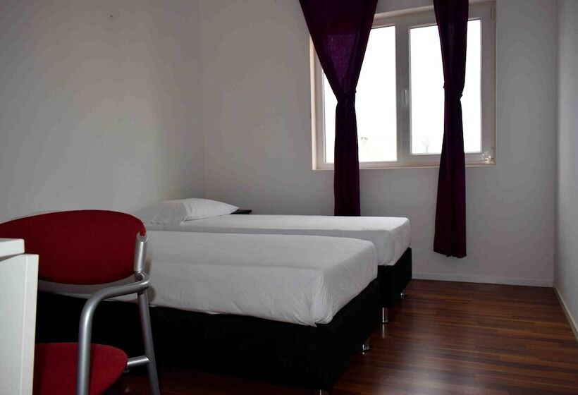 هتل Miranda & Miranda