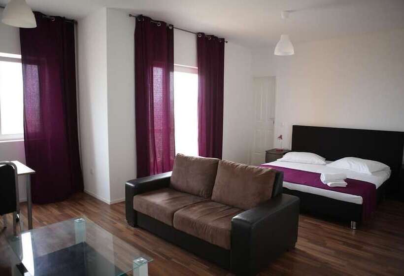 هتل Miranda & Miranda