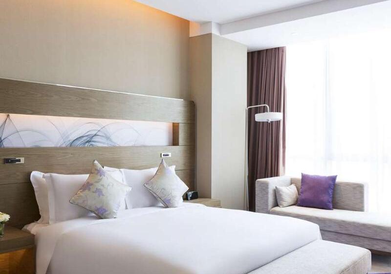 Novotel Rizhao Suning