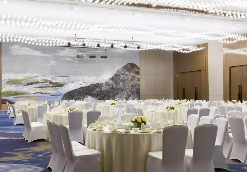 Novotel Rizhao Suning