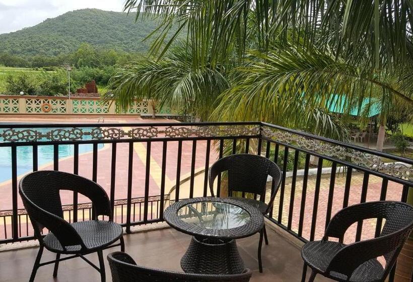 استراحتگاه Anand Agro Tourism Kashid