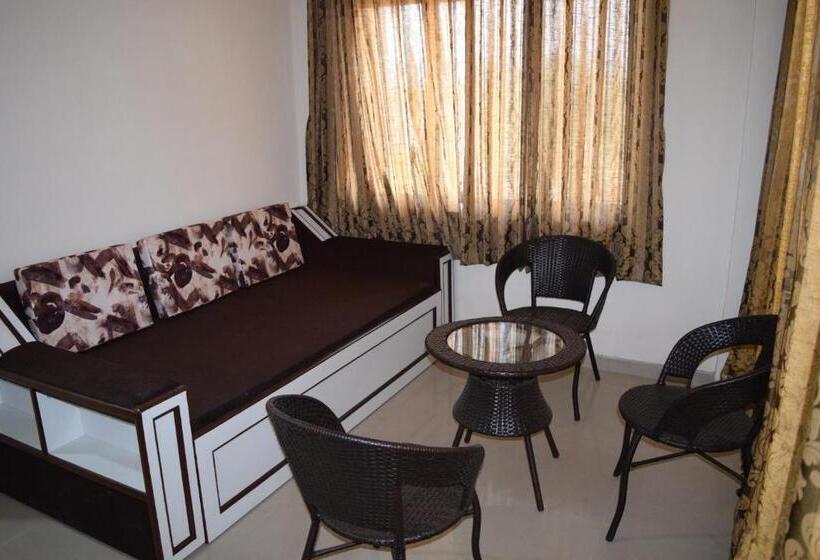 استراحتگاه Anand Agro Tourism Kashid