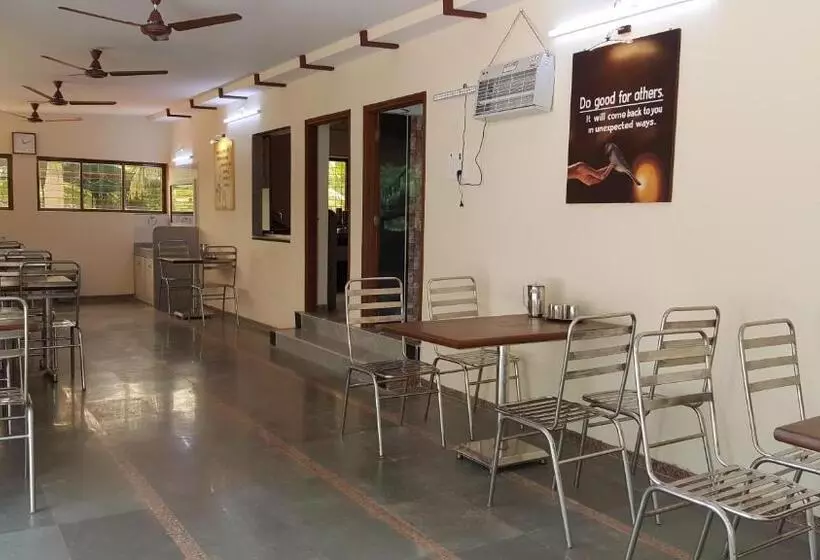 Lomakeskus Anand Agro Tourism Kashid