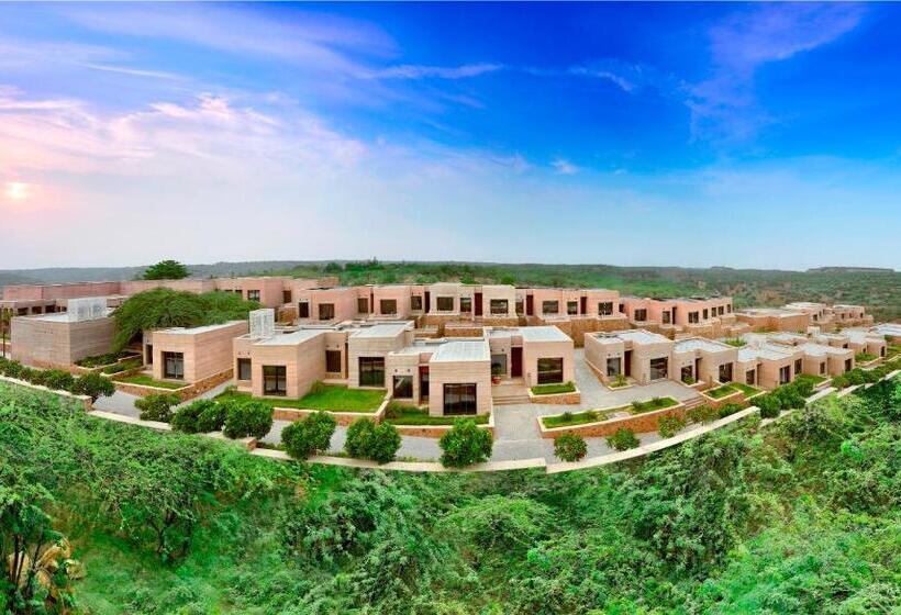 منتجع The Lalit Mangar